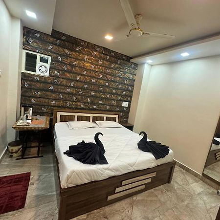 Hotel Shreeji Residency Pachmarhī Eksteriør bilde