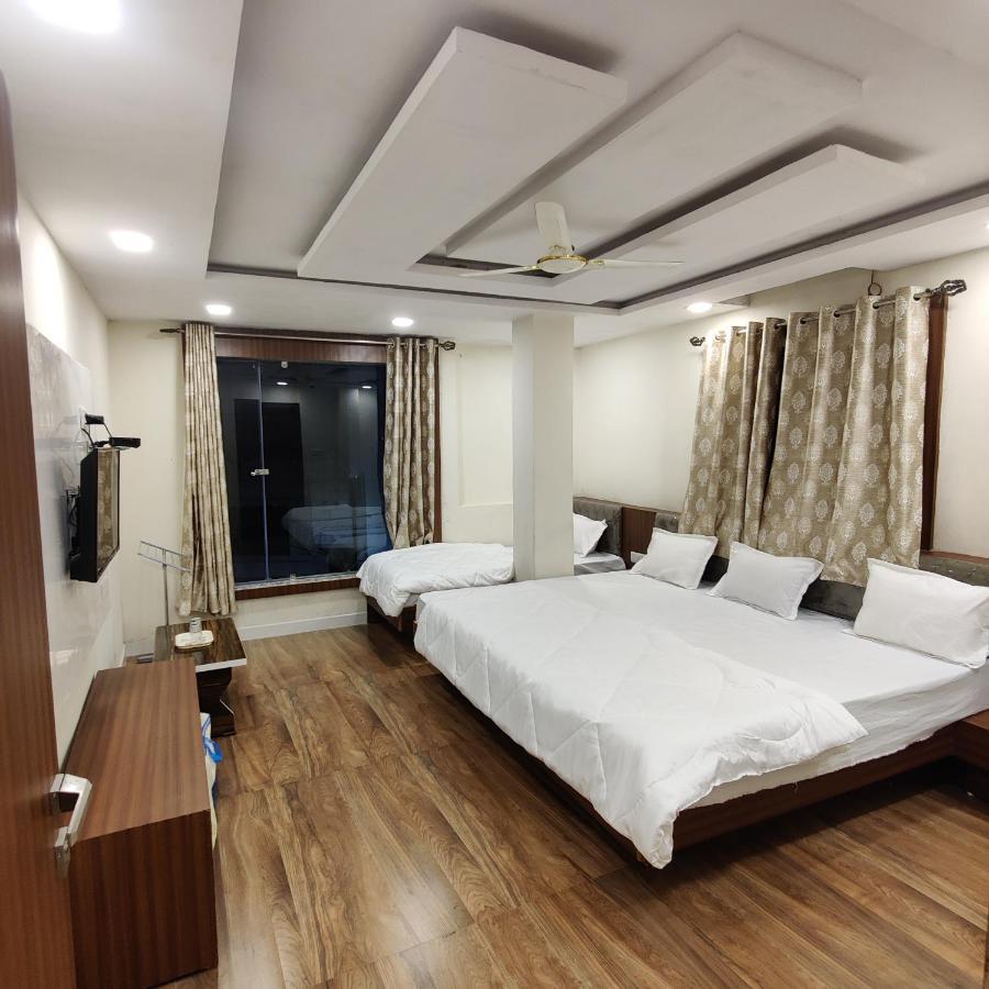Hotel Shreeji Residency Pachmarhī Eksteriør bilde