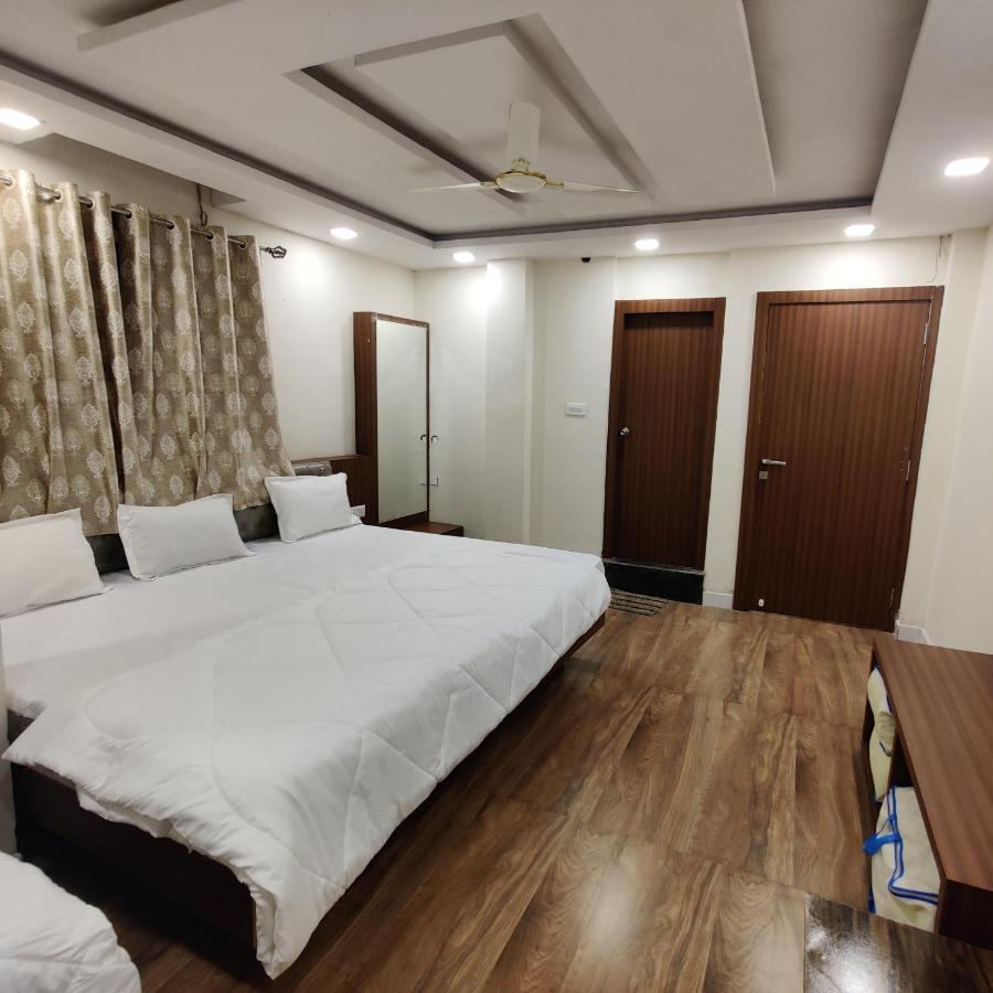 Hotel Shreeji Residency Pachmarhī Eksteriør bilde